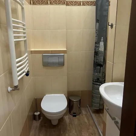 Przystanek Karuna Konski Dwor Spokojnej Starosci Koni Gasthof 3*